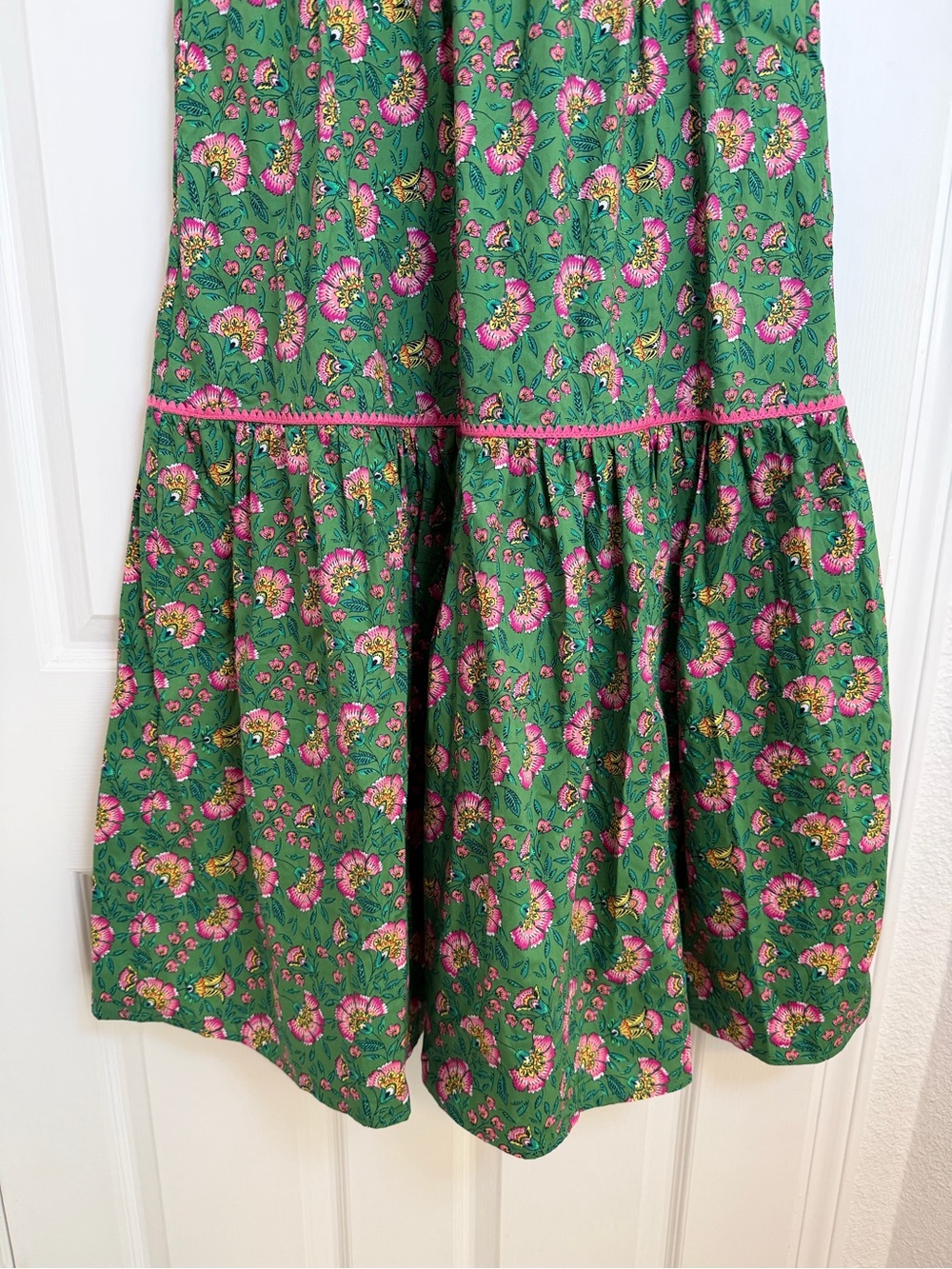 Boden Rhea Embroidered Floral Midi Dress Green Pink US 4P Petite - Picture 5 of 9